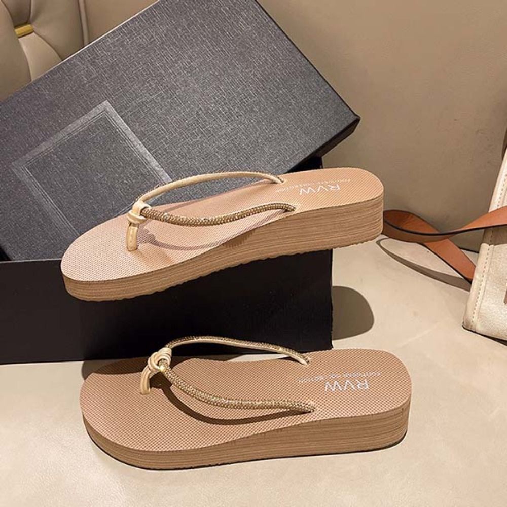 패션 PVC 크리스탈 플립플랍 방수 플랫폼 휴가용 슬라 - Women'S Fashion Sandals 리뷰 및 가격