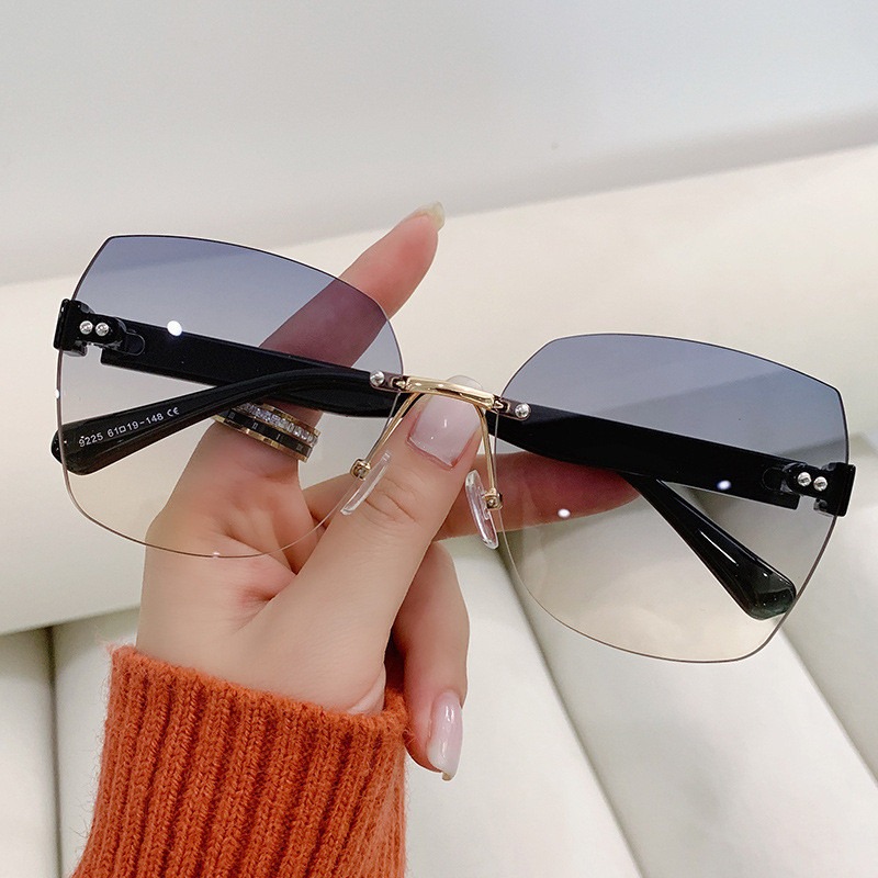 빈티지 무테 선글라스 여성용 그라데이션 선글라스 여름용 - Women'S Fashion Eyewear 리뷰 및 가격
