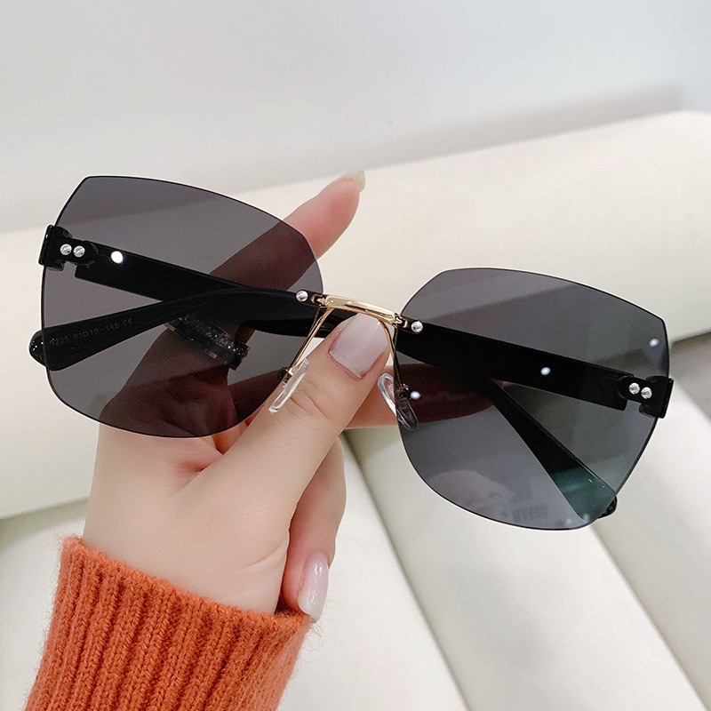 빈티지 무테 선글라스 여성용 그라데이션 선글라스 여름용 - Women'S Fashion Eyewear 리뷰 및 가격