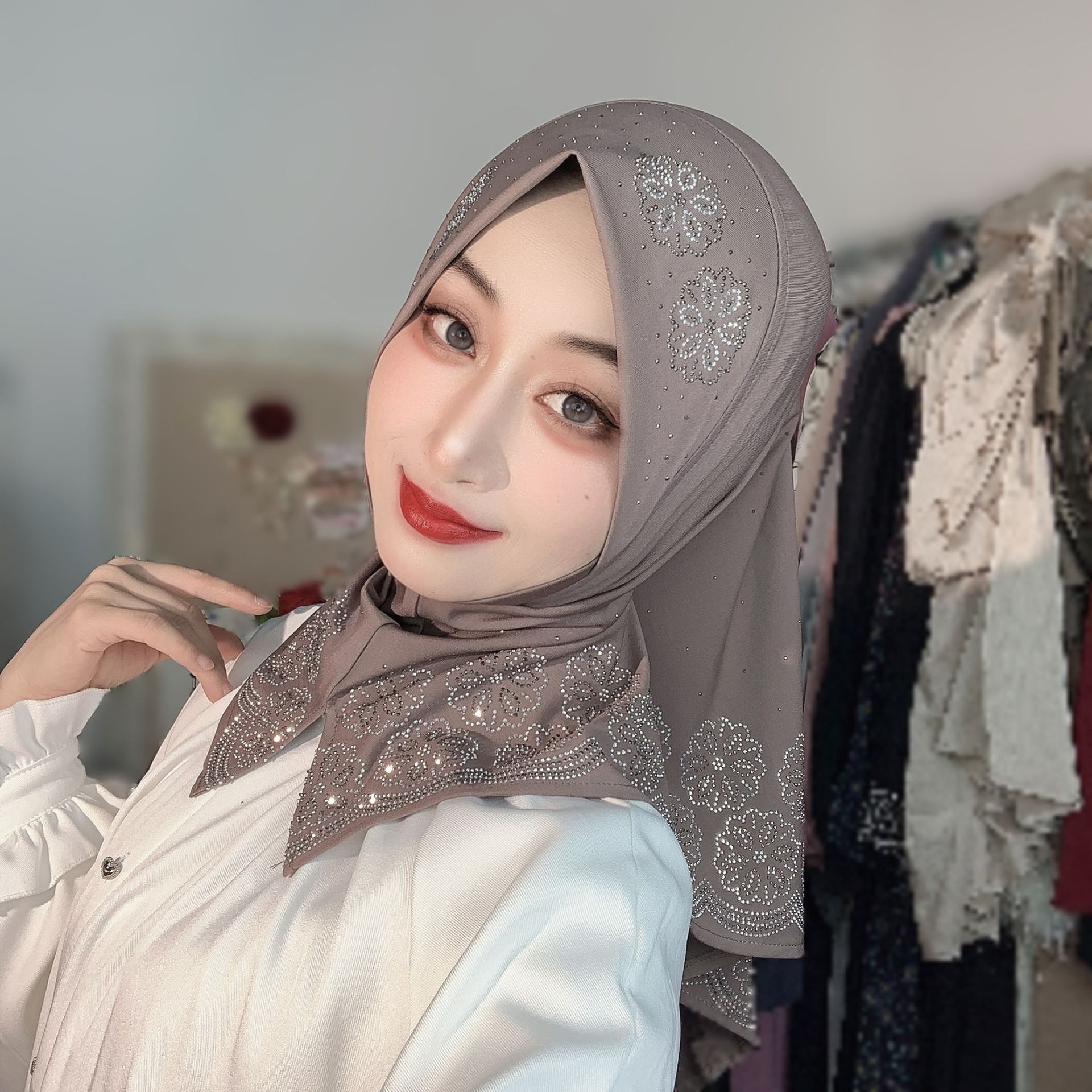레디 투 웨어 무슬림 히잡 여성용 라인스톤 플로럴 디자 - Women'S Fashion Trends 리뷰 및 가격