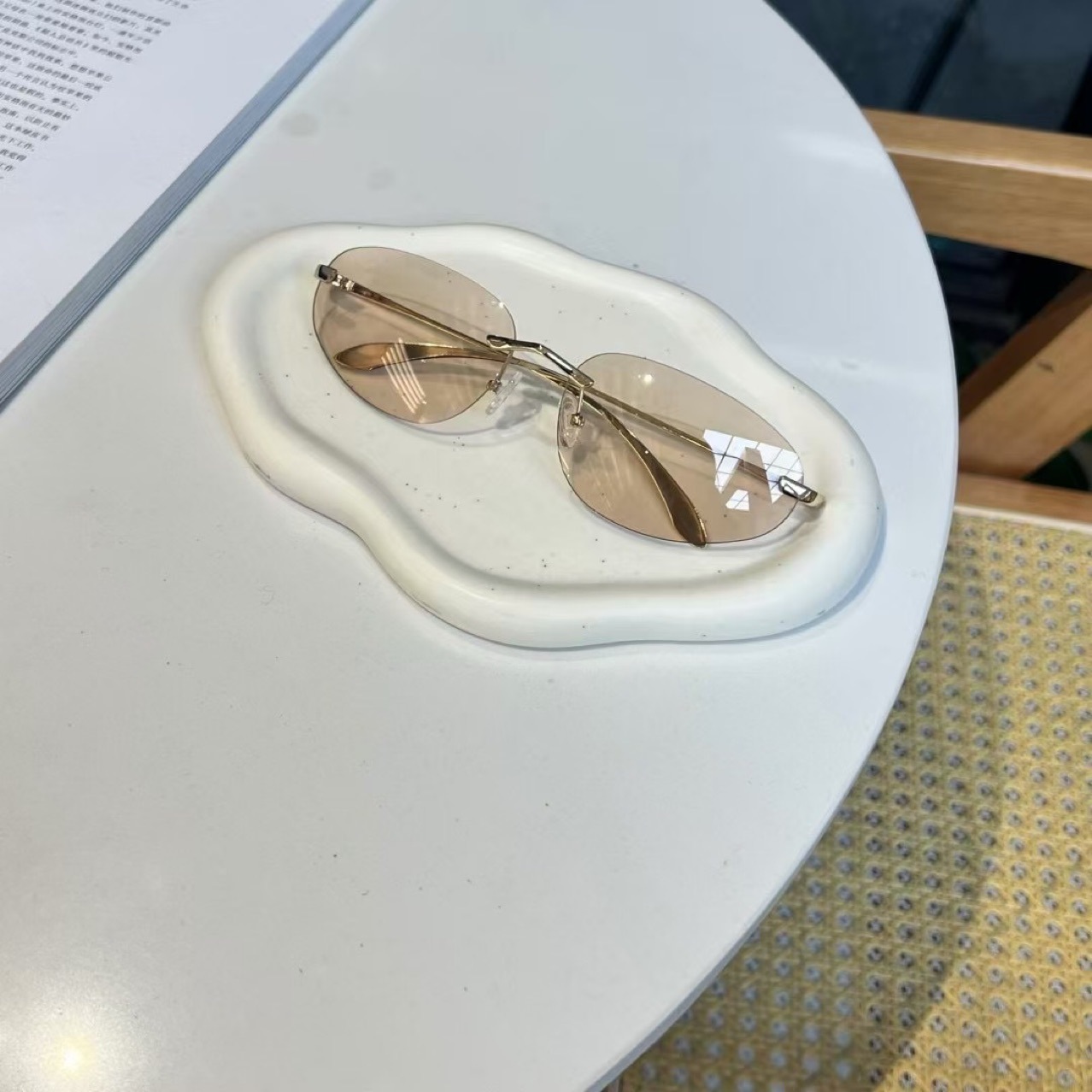 UV400 무테 쉐이드, 고양이 눈 미니멀리스트 선글라 - Women'S Fashion Essentials 리뷰 및 가격